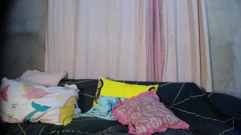 Snapshot of sweet_marga18 chatting on 02/17/25, 01:42 marga online show from 02/17/25, 01:42