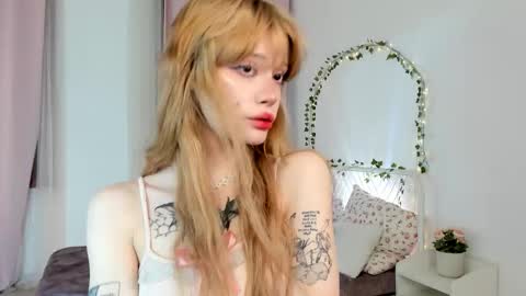 Snapshot of sweet_melissa133 chatting on 03/19/26, 09:08 Melissa. Join me on Fansly link in social medias online show from 03/19/26, 09:08