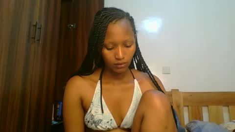 Snapshot of sweet_melod chatting on 03/04/26, 02:50 Linda online show from 03/04/26, 02:50