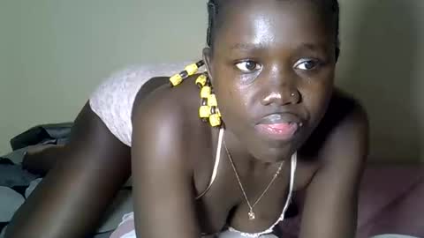 sweet_melodiyy online show from 09/09/25, 07:24