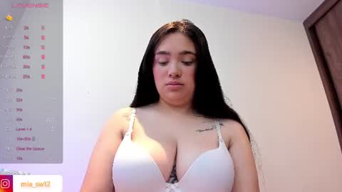 Mia Johns online show from 07/28/26, 03:43