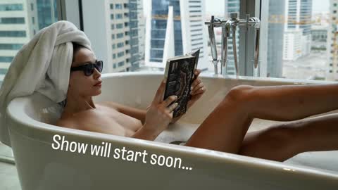 Snapshot of sweet_moan chatting on 10/14/25, 08:48 Dana online show from 10/14/25, 08:48