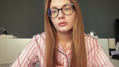 Emili online show from 12/02/24, 04:09