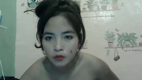 Snapshot of sweet_morenaph chatting on 05/25/26, 11:27 sweet_morenaph online show from 05/25/26, 11:27