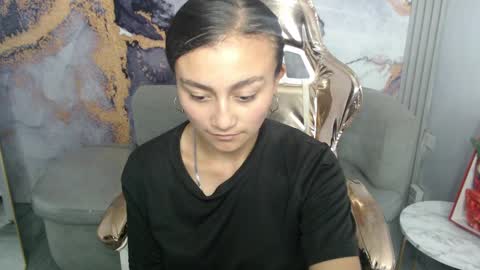 Live 300pm 900pm COLOMBIAN HOUR online show from 03/04/25, 01:45