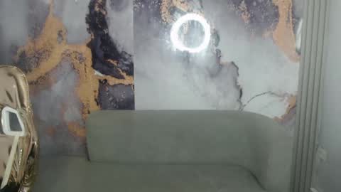 Live 300pm 900pm COLOMBIAN HOUR online show from 03/06/25, 09:42
