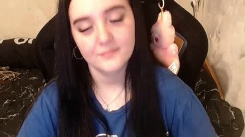 Snapshot of sweet_my_dream chatting on 09/08/25, 07:02 sweet_my_dream online show from 09/08/25, 07:02