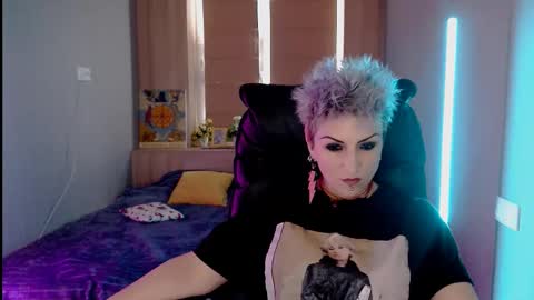Snapshot of sweet_n_strong chatting on 02/25/26, 06:34 sweet_n_strong online show from 02/25/26, 06:34