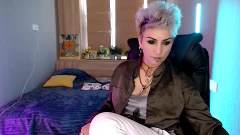 Snapshot of sweet_n_strong chatting on 03/08/26, 06:28 sweet_n_strong online show from 03/08/26, 06:28