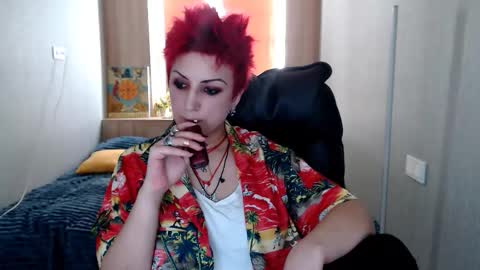 Snapshot of sweet_n_strong chatting on 03/12/26, 12:11 sweet_n_strong online show from 03/12/26, 12:11