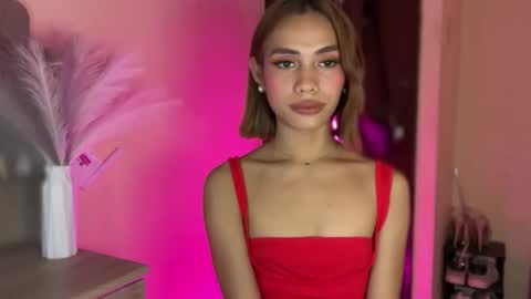 Snapshot of sweet_nikki03 chatting on 10/02/25, 07:54 sweet_nikki03 online show from 10/02/25, 07:54