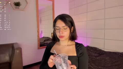 Sweet online show from 06/23/26, 01:42