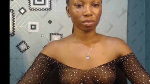 Snapshot of sweet_puna chatting on 12/19/24, 07:07 Nancy online show from 12/19/24, 07:07