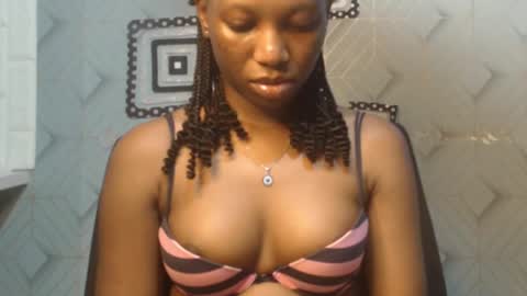Snapshot of sweet_puna chatting on 02/12/25, 06:51 Nancy online show from 02/12/25, 06:51