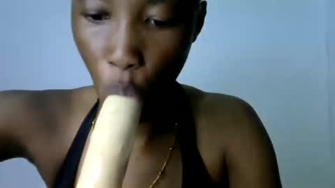 sweet girl online show from 06/12/26, 09:03