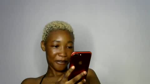 Snapshot of sweet_pussy04 chatting on 06/26/26, 05:50 sweet girl online show from 06/26/26, 05:50
