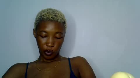 Snapshot of sweet_pussy04 chatting on 06/29/26, 10:15 sweet girl online show from 06/29/26, 10:15