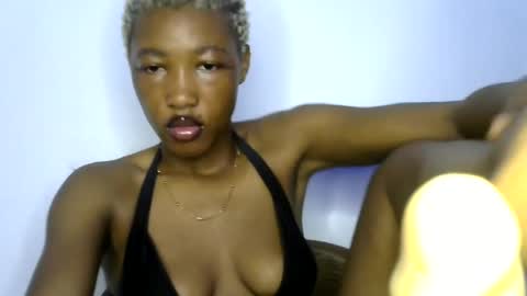 Snapshot of sweet_pussy04 chatting on 07/08/26, 04:28 sweet girl online show from 07/08/26, 04:28