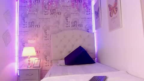 Snapshot of sweet_rabbitss chatting on 11/05/25, 08:09 online show from 11/05/25, 08:09