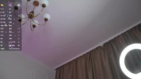 Snapshot of sweet_reverie chatting on 03/13/26, 10:00 Vanessa online show from 03/13/26, 10:00