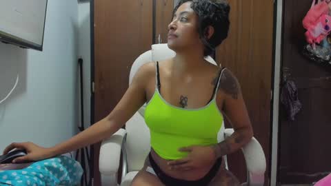 sweet_robyn online show from 01/16/25, 11:37