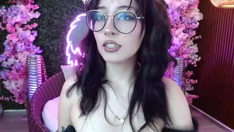 Roxanee online show from 03/27/26, 09:25