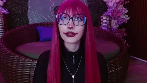 Roxanee online show from 07/04/26, 10:16