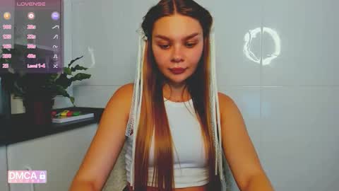 Snapshot of sweet_sabriina chatting on 06/07/26, 06:55 Sabina online show from 06/07/26, 06:55