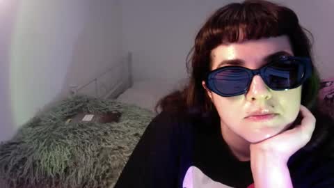 sabrina online show from 09/09/25, 01:32