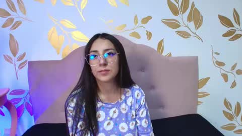 Sammy Lauren online show from 02/25/25, 03:52