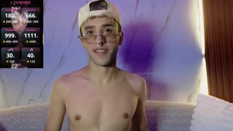 Santiago online show from 09/30/25, 07:57