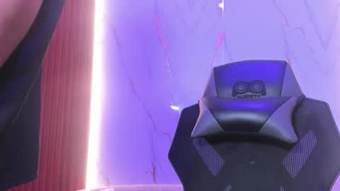 Santiago online show from 10/19/25, 12:06