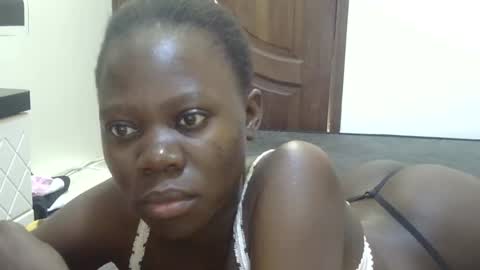 Snapshot of sweet_sharon01 chatting on 11/20/25, 10:15 Sharon online show from 11/20/25, 10:15