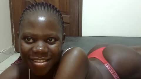 Snapshot of sweet_sharon01 chatting on 11/25/25, 07:58 Sharon online show from 11/25/25, 07:58