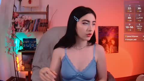 Snapshot of sweet_shena chatting on 05/20/26, 01:17 Shena online show from 05/20/26, 01:17