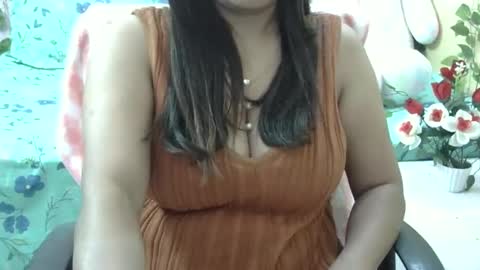 sweet_shivani online show from 03/05/25, 11:17