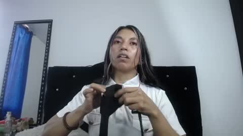 Adriana online show from 07/05/26, 01:51