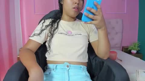 Yeileen online show from 11/10/25, 06:51