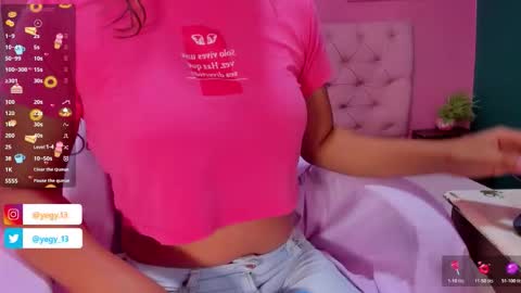 Yeileen online show from 11/21/25, 05:44