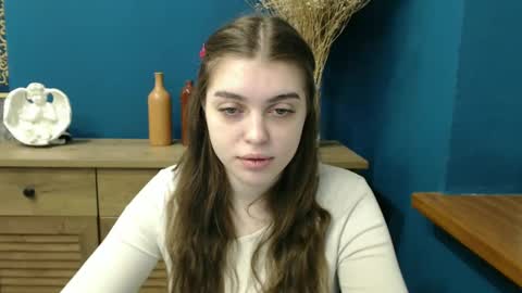 Snapshot of sweet_sugaaar chatting on 02/24/25, 08:27 Rebecca online show from 02/24/25, 08:27