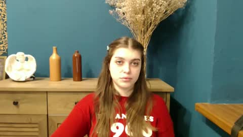 Snapshot of sweet_sugaaar chatting on 02/26/25, 07:31 Rebecca online show from 02/26/25, 07:31