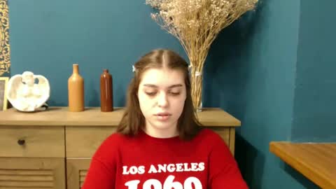 Snapshot of sweet_sugaaar chatting on 02/26/25, 10:36 Rebecca online show from 02/26/25, 10:36