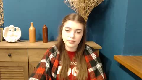 Snapshot of sweet_sugaaar chatting on 02/28/25, 07:37 Rebecca online show from 02/28/25, 07:37