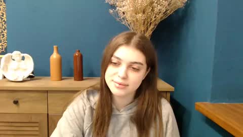 Snapshot of sweet_sugaaar chatting on 03/03/25, 07:32 Rebecca online show from 03/03/25, 07:32