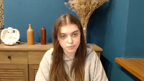 Snapshot of sweet_sugaaar chatting on 03/04/25, 08:02 Rebecca online show from 03/04/25, 08:02