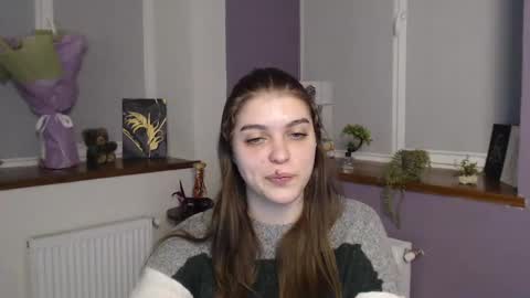 Snapshot of sweet_sugaaar chatting on 03/06/25, 08:16 Rebecca online show from 03/06/25, 08:16