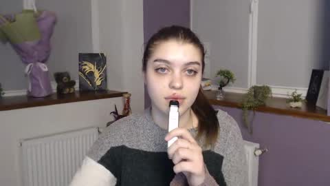 Snapshot of sweet_sugaaar chatting on 03/07/25, 03:08 Rebecca online show from 03/07/25, 03:08