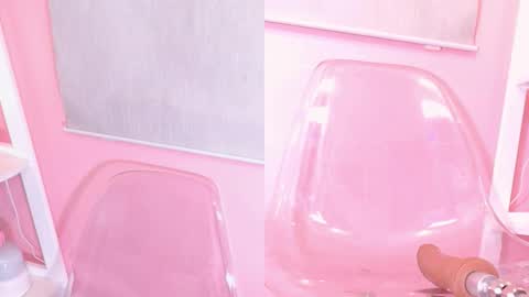 Snapshot of sweet_susie_ chatting on 10/28/25, 09:28 SUSIE online show from 10/28/25, 09:28