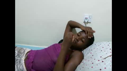Snapshot of sweet_tattiana chatting on 01/18/25, 04:21 Tatty online show from 01/18/25, 04:21