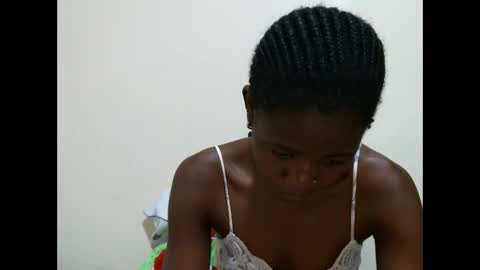 Snapshot of sweet_tattiana chatting on 01/21/25, 10:41 Tatty online show from 01/21/25, 10:41